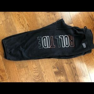 Soffee cropped sweats with “Roll Tide” logo small